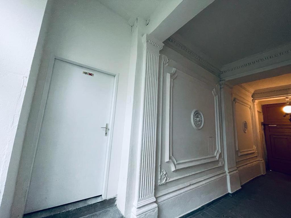 Blaue Lagune Apartment เวียนนา ภายนอก รูปภาพ
